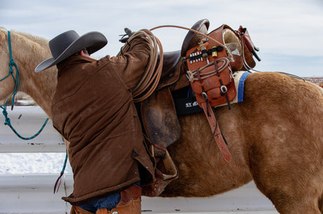 Saddle Strings